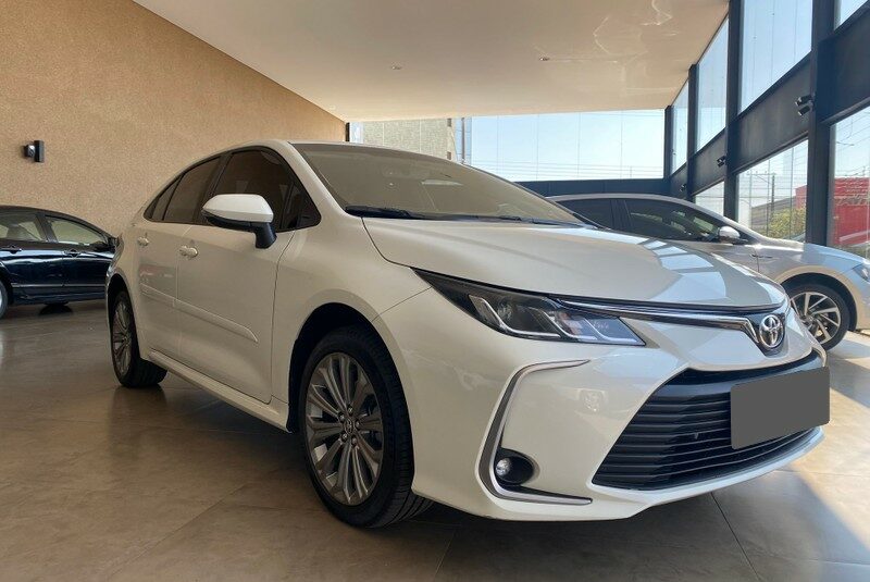 COROLLA 2.0 VVT-IE FLEX XEI DIRECT SHIFT ANO 2021 COR BRANCO