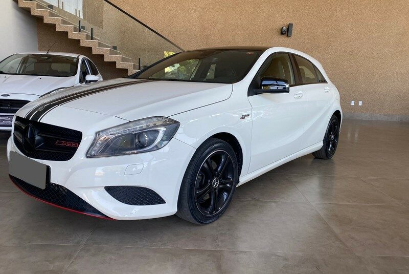 MERCEDES CLASSE A 1.6 200 TURBO STYLE GASOLINA 4P AUTOMATIZADO ANO 2014 COR BRANCO